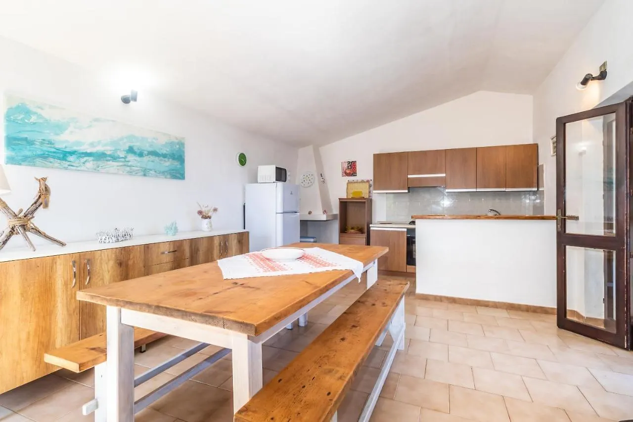 Villa Agnese Isola Rossa  Feriehus Isola Rossa (Sassari)